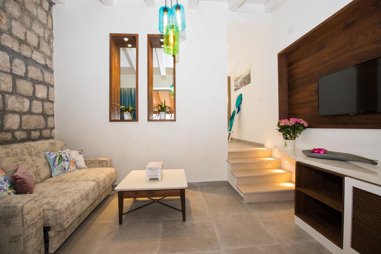 Villa Diamond Mlini Bagian luar foto